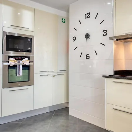 Baia Cliff View, A In Madeira Apartamento