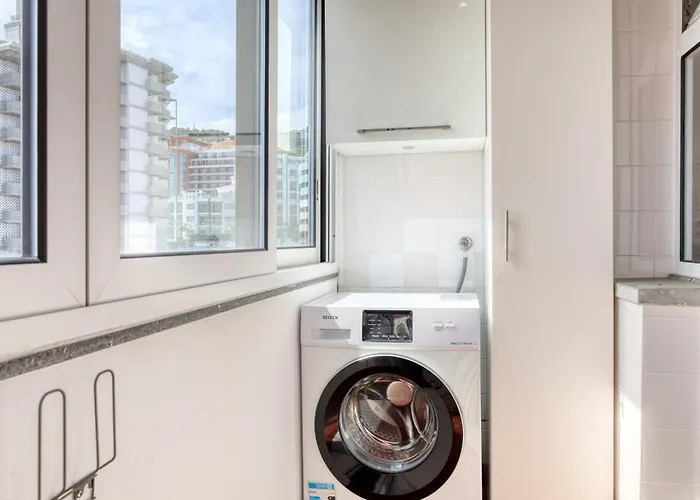 Baia Cliff View, A In Madeira *