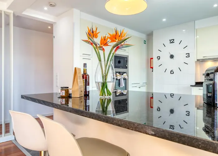 Baia Cliff View, A In Madeira * フンシャル