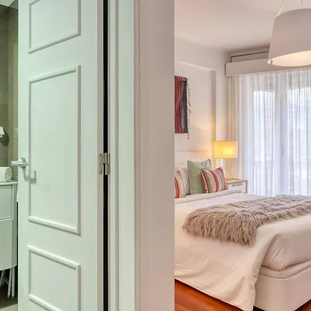 Апартаменты Baia Cliff View, A In Madeira Фуншал