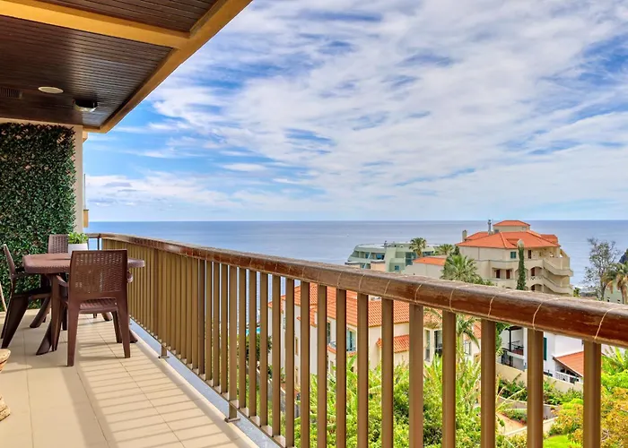 Baia Cliff View, A In Madeira 公寓